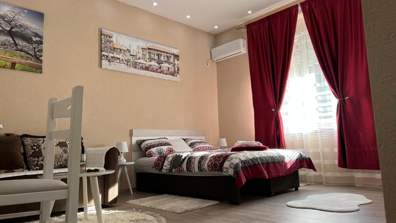 Apartment Downtown Podgorica Kültér fotó